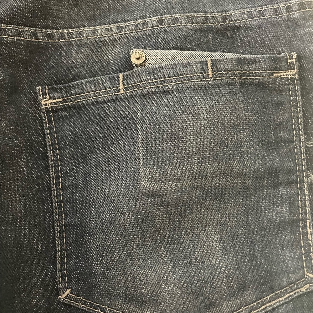 Mens Jean - Picture 2 of 4